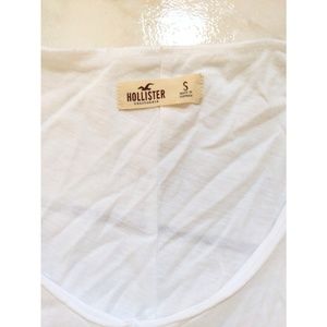 Hollister Tops - Hollister "Keep the Wild in You" T-shirt Hollister Tops - Hollister "Keep the Wild in You" T-shirt